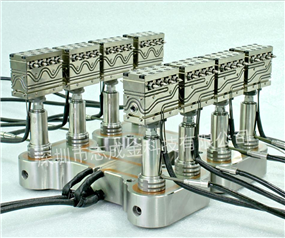 【專(zhuān)利產(chǎn)品】1出64側(cè)進(jìn)膠系統(tǒng)